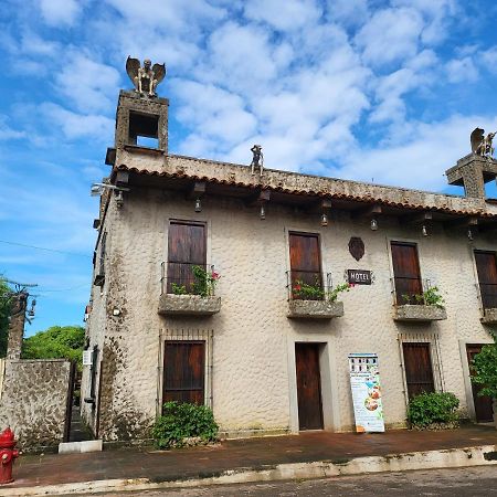 Hostal Casa De Las Gargolas Amapala المظهر الخارجي الصورة
