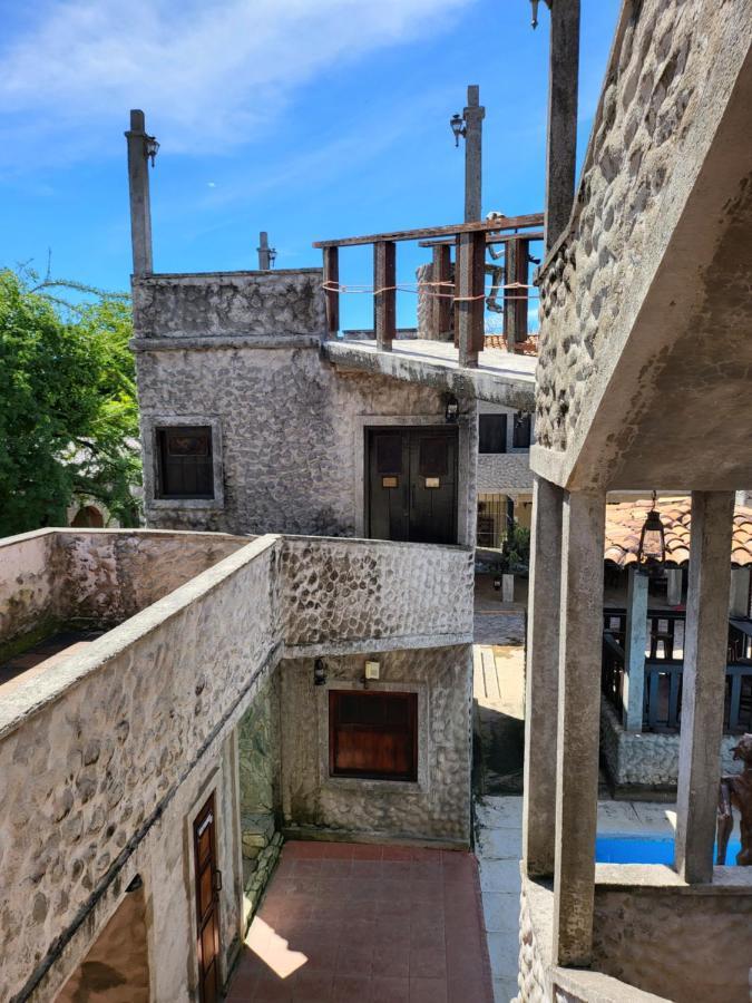 Hostal Casa De Las Gargolas Amapala المظهر الخارجي الصورة