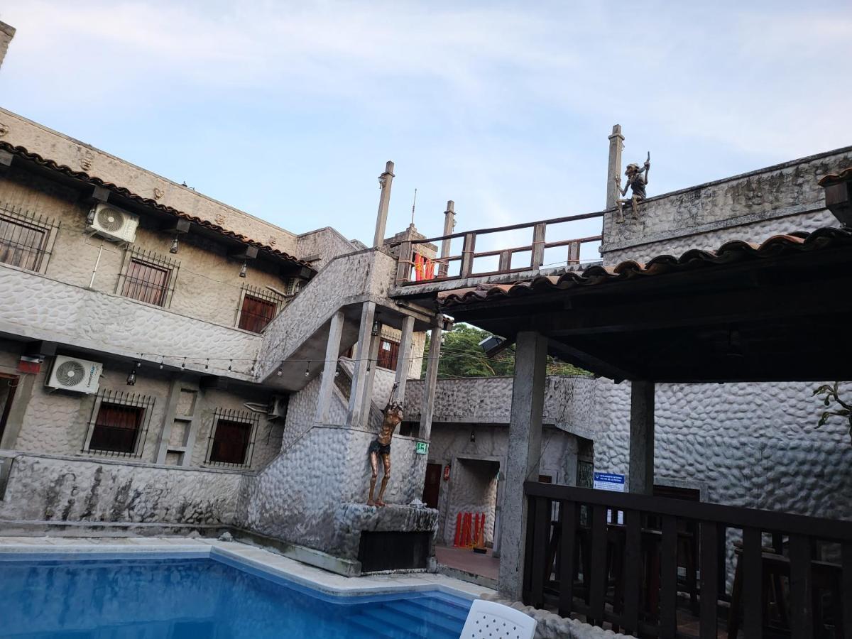 Hostal Casa De Las Gargolas Amapala المظهر الخارجي الصورة