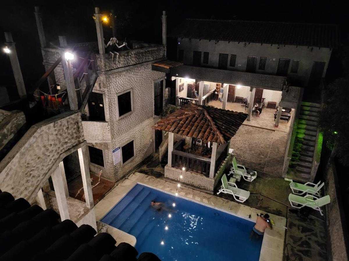 Hostal Casa De Las Gargolas Amapala المظهر الخارجي الصورة